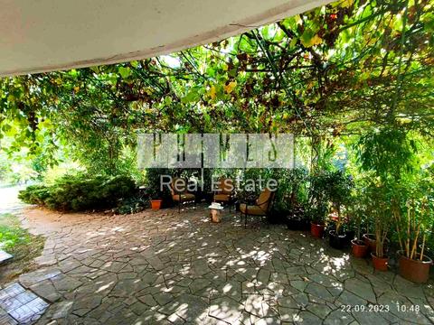 будинок за адресою Центральна