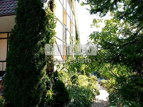 будинок за адресою Центральна