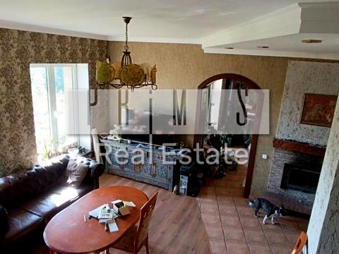 будинок за адресою Центральна