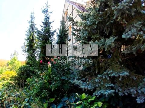 будинок за адресою Центральна