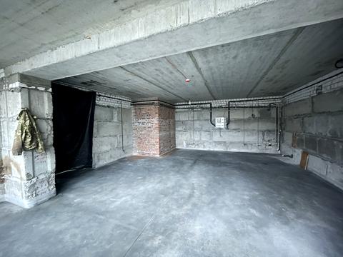 комерційна за адресою Незалежності вул., 21