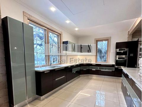 будинок за адресою Берегова вул.