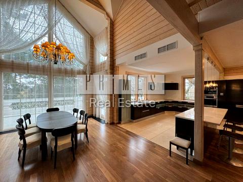 будинок за адресою Берегова вул.