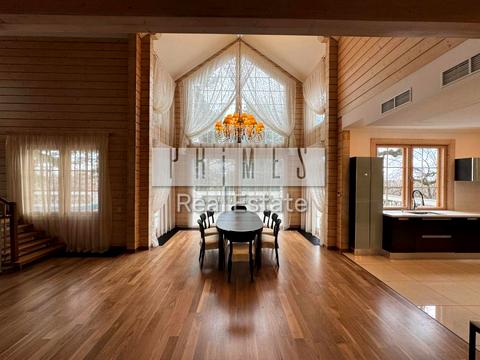 будинок за адресою Берегова вул.