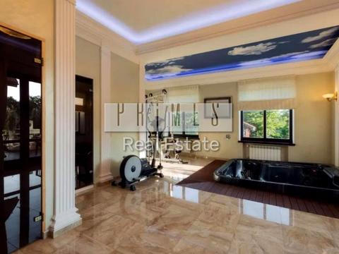 будинок за адресою Центральна