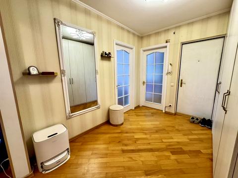 квартира за адресою Марії Литвиненко-Вольгемут вул., 19