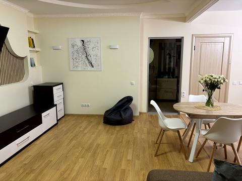 квартира за адресою Регенераторна вул., 4 к5