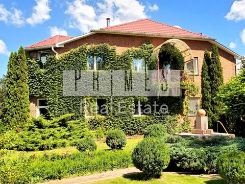 будинок за адресою Богдана Хмельницького