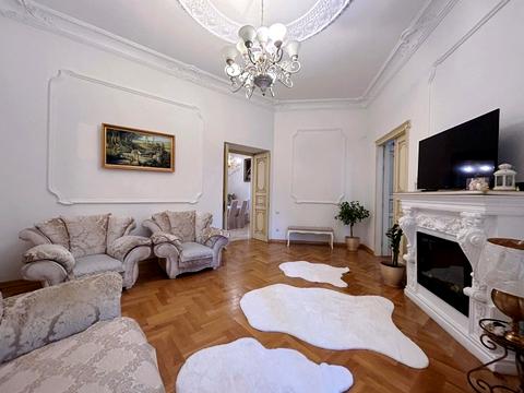 квартира за адресою Миколи Гоголя вул., 12