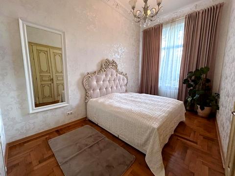 квартира за адресою Миколи Гоголя вул., 12