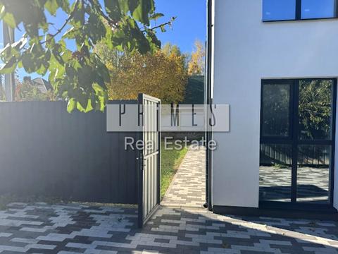 будинок за адресою с. Гатне, Віктора Швеця вул. (Шляхова), 2