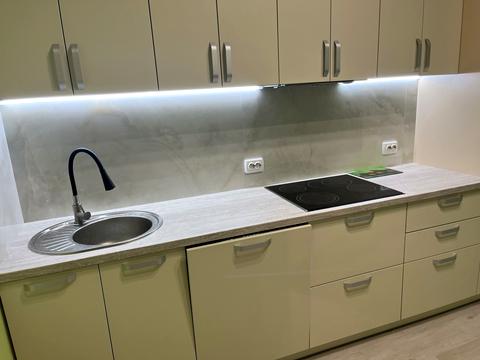 квартира за адресою Верховинна вул., 35