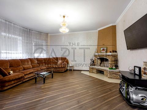 будинок за адресою Доброго Дуба вул.