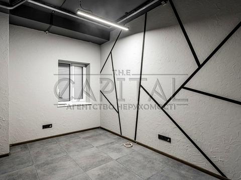 комерційна за адресою Індустріальний пров., 2