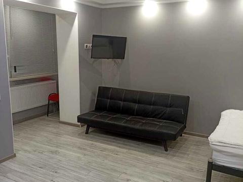 квартира за адресою Героїв полку "Азов" вул. (Маршала Малиновського), 28-Б