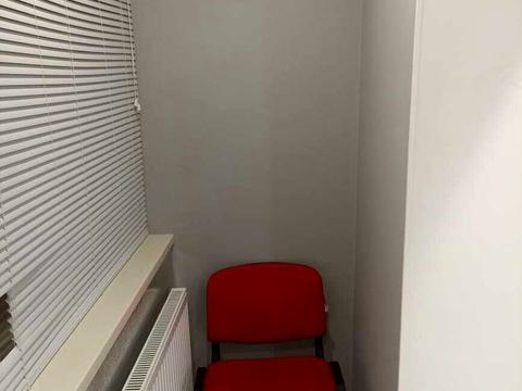 квартира за адресою Героїв полку "Азов" вул. (Маршала Малиновського), 28-Б