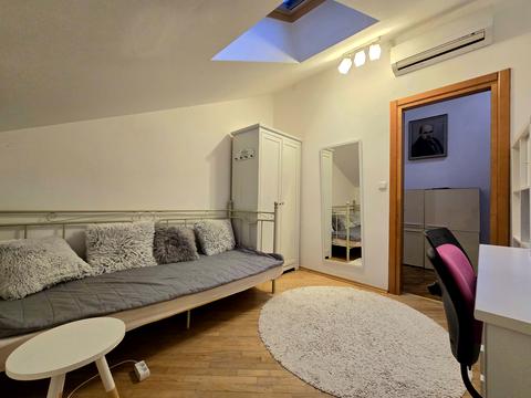 квартира за адресою Леоніда Глібова вул., 12