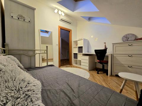 квартира за адресою Леоніда Глібова вул., 12