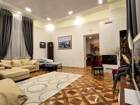 квартира за адресою Леоніда Глібова вул., 12