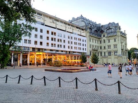 комерційна за адресою Вице Адмирала Жукова, 3/7