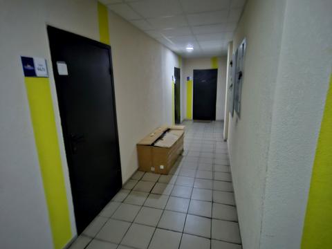 комерційна за адресою Світлицького вул., 35