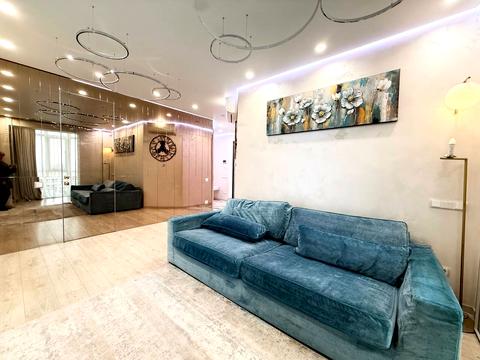 квартира по адресу Владимира Антоновича ул. (Свердлова), 36-Л