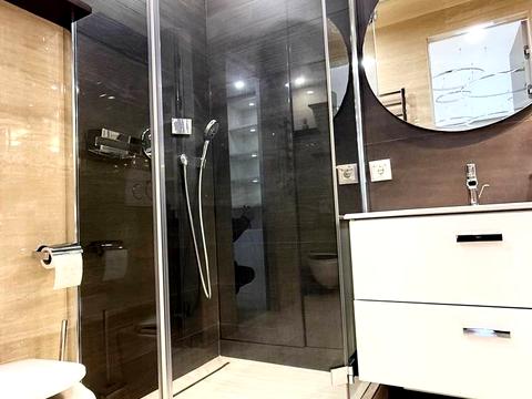 квартира по адресу Владимира Антоновича ул. (Свердлова), 36-Л