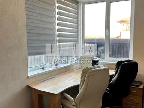 дом по адресу Центральна