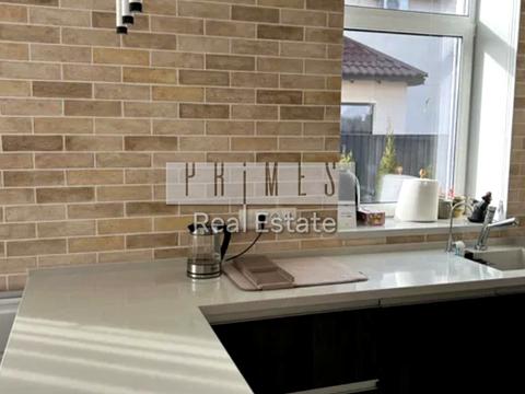 дом по адресу Центральна