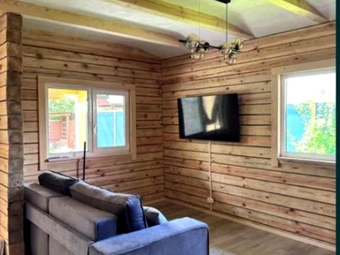 будинок за адресою 192-га Садова вул.