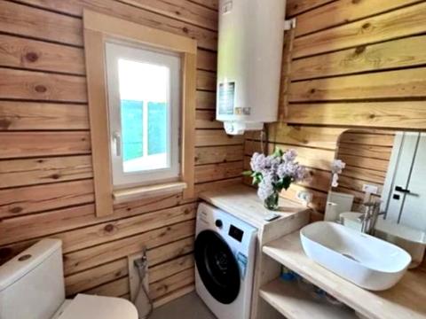 будинок за адресою 192-га Садова вул.