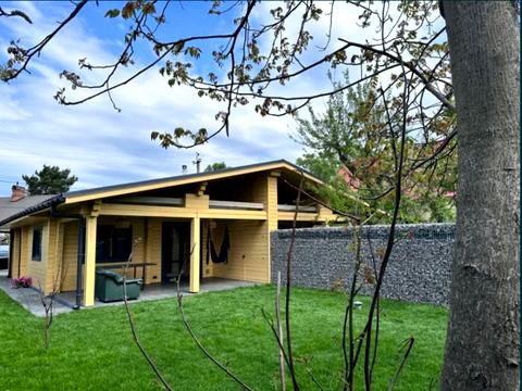 будинок за адресою 192-га Садова вул.