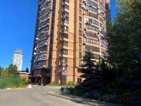 квартира за адресою Панаса Мирного вул., 28-А