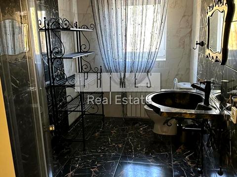 будинок за адресою с. Деремезна, Центральна