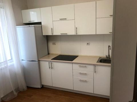 квартира за адресою Софії Русової вул., 5