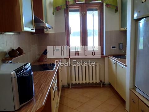 дом по адресу Центральна