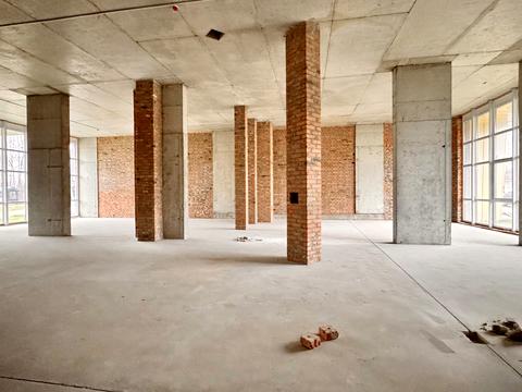 комерційна за адресою Львів, Карла Мікльоша вул., 20