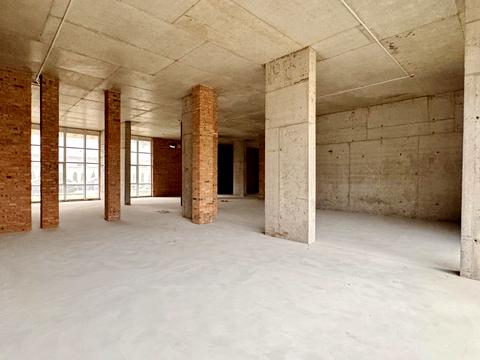 комерційна за адресою Львів, Карла Мікльоша вул., 20