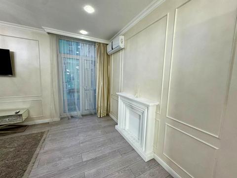 квартира за адресою Київ, Регенераторна вул., 4