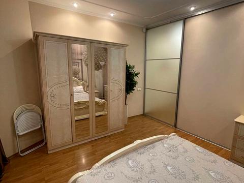 квартира за адресою Сергія Єфремова вул. (Ворошилова), 14-А