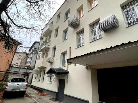 квартира за адресою Сергія Єфремова вул. (Ворошилова), 14-А