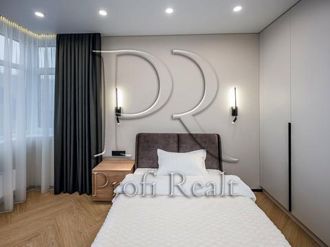 квартира за адресою Олександра Олеся вул., 5