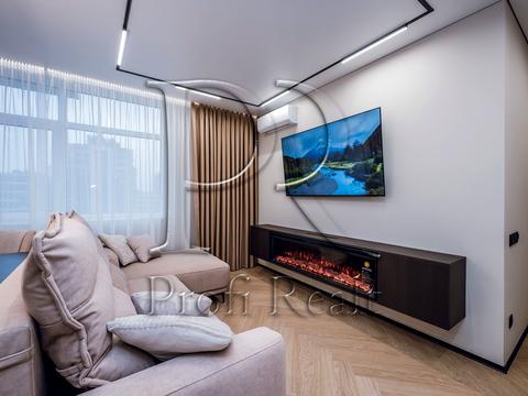 квартира за адресою Олександра Олеся вул., 5