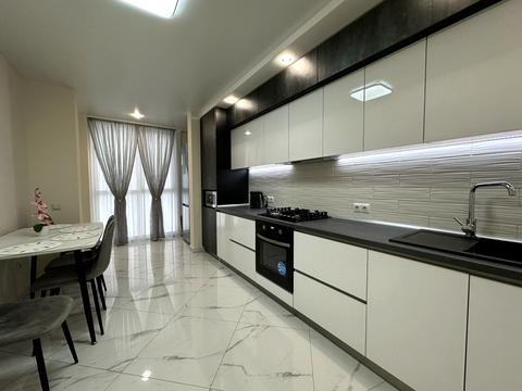 квартира за адресою Білогірська вул., 1-К