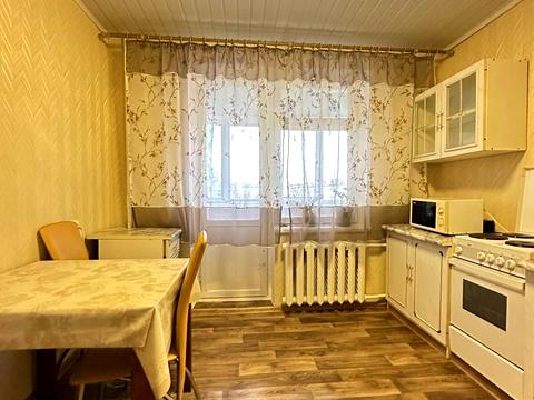 квартира за адресою Слави бульв., 10