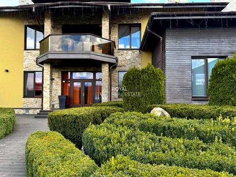 будинок за адресою Лісова