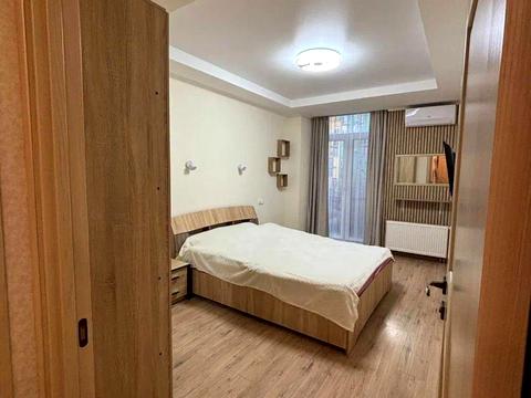 квартира за адресою Київ, Регенераторна вул., 4