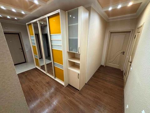 квартира за адресою Київ, Регенераторна вул., 4