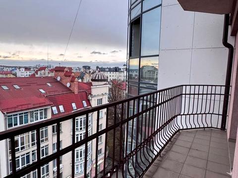 квартира за адресою Чорновола вул., 11