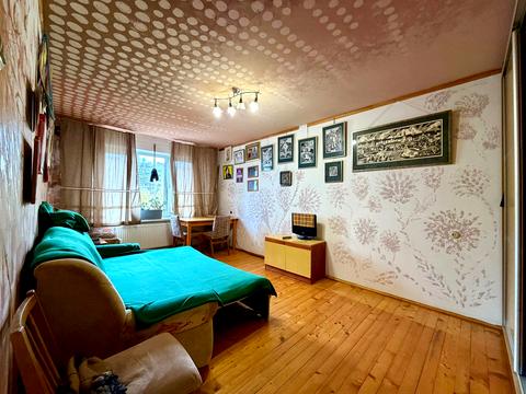 квартира за адресою Тролейбусна вул., 15